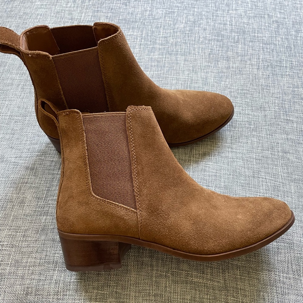 Brown Steve Madden Booties